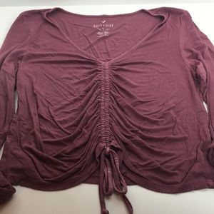 Long sleeve clinched top!